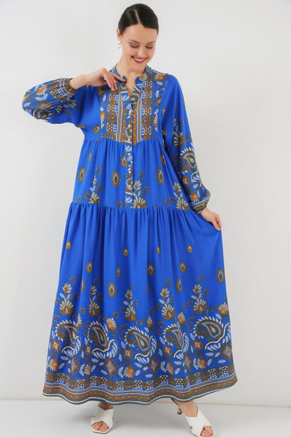 2423 Otantik Desenli Tesettür Elbise - Saks 1 - 1