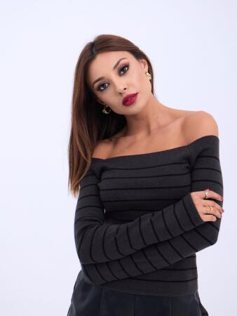 4206 TRİKO ÇİZGİLİ KAYIK YAKA CROP-ANTRASİT-SİYAH - ANGELINO BuyukBedeniz