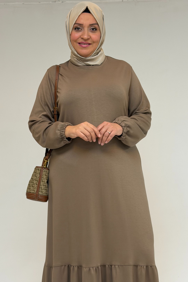 52033 Büyük Beden Eteği Fırfırlı Modal Elbise - Vizon - 2