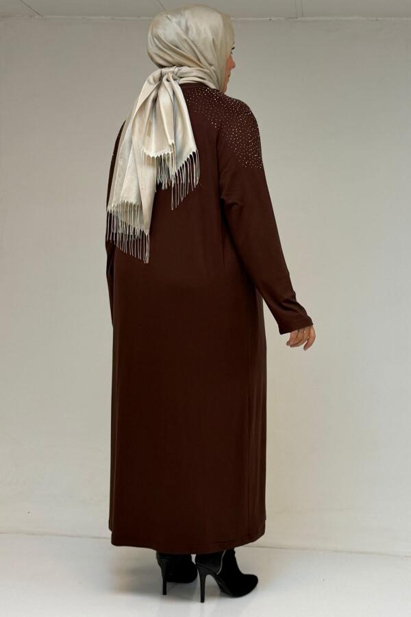 53069 Büyük Beden Omzu Taş Detaylı Penye Tunik - Kahve - 3