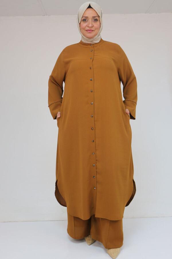 57053 Büyük Beden Eteği Oval Pantolonlu Krep Takım - Taba - 1