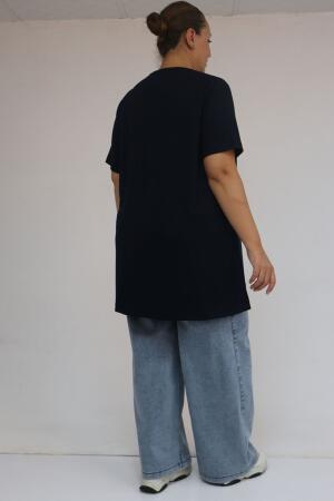 58508 Büyük Beden Yakası Biyeli Modal Tişört - Lacivert - 3