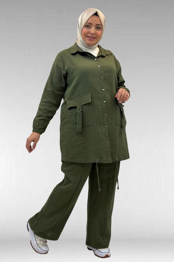 67015 Büyük Beden Cepleri D Toka Detaylı Müslin Pantolonlu Takım - Haki - 2