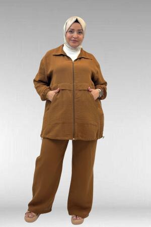 67016 Büyük Beden Kol Ve Etek Ucu Lastik Detaylı Müslin Pantolonlu Takım - Kahve - 
