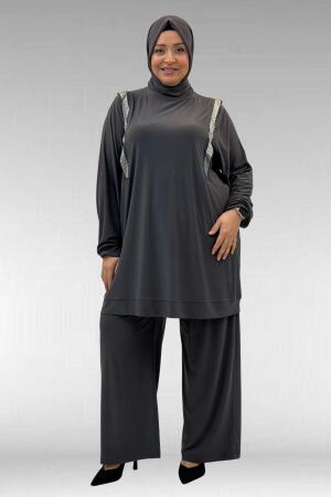 67022 Büyük Beden Omzu Taş Detaylı Sandy Pantolonlu Takım - Antrasit - 