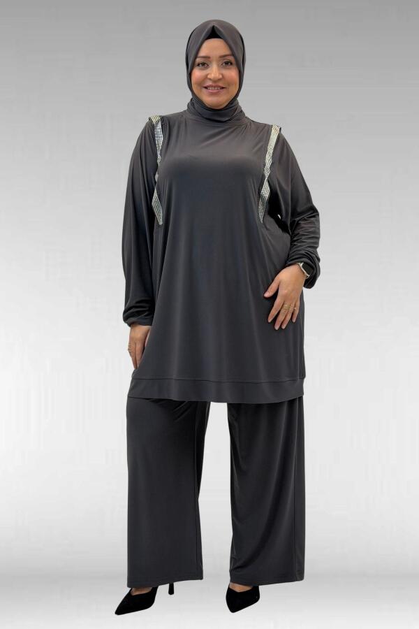 67022 Büyük Beden Omzu Taş Detaylı Sandy Pantolonlu Takım - Antrasit - 1