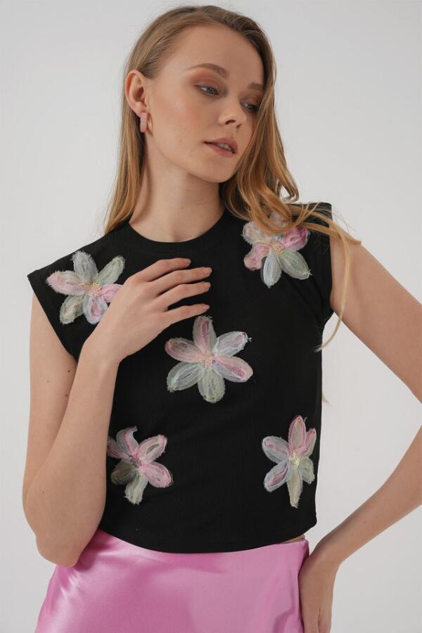 930 Kısa Kol Desenli Crop Bluz - Siyah - 3