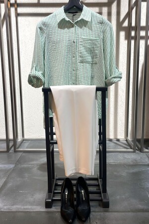 Angelino Büyük Beden Yeşil Çizgili Tek Cepli Gömlek - Angelino Moda