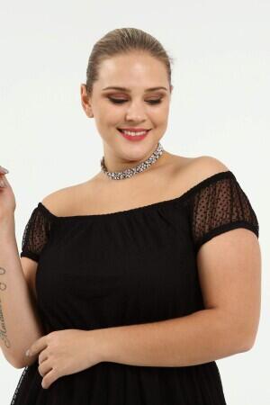 Angelino Genç Büyük Beden Puantiye Tüllü Kayık Yaka Abiye Elbise KL8029 - Angelino Butik (1)