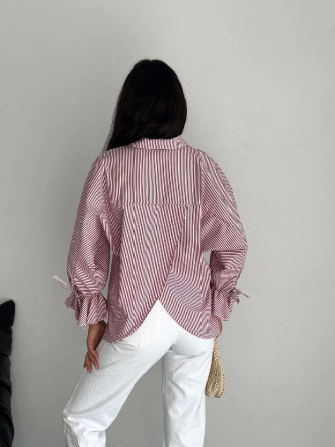 Arkası Asimetrik Yırtmaç Kesim Detaylı Cizgili Bluz Gömlek - Bordo - 4