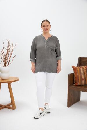 Arma Detaylı Büyük Beden Yıkamalı Bluz Füme - 4