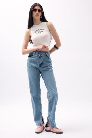Asimetrik Bel Paça Yırtmaçlı Jean - 1