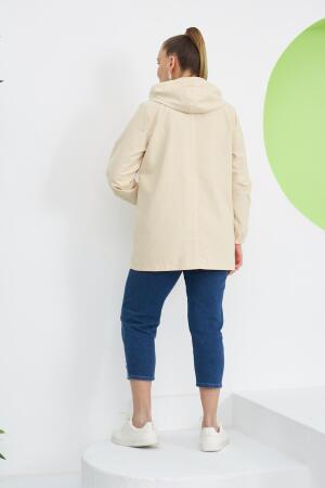 Astarı Leopar Desenli Büyük Beden Krem Trençkot - 4