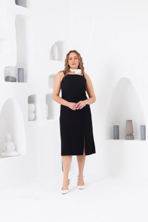 Astarlı Yırtmaç detay Büyük Beden Elbise Siyah - 5