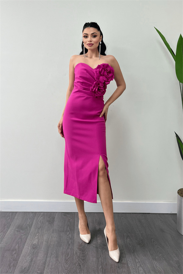 Atlas Kumaş Gül Detaylı Straplez Kalem Elbise - FUŞYA - 1