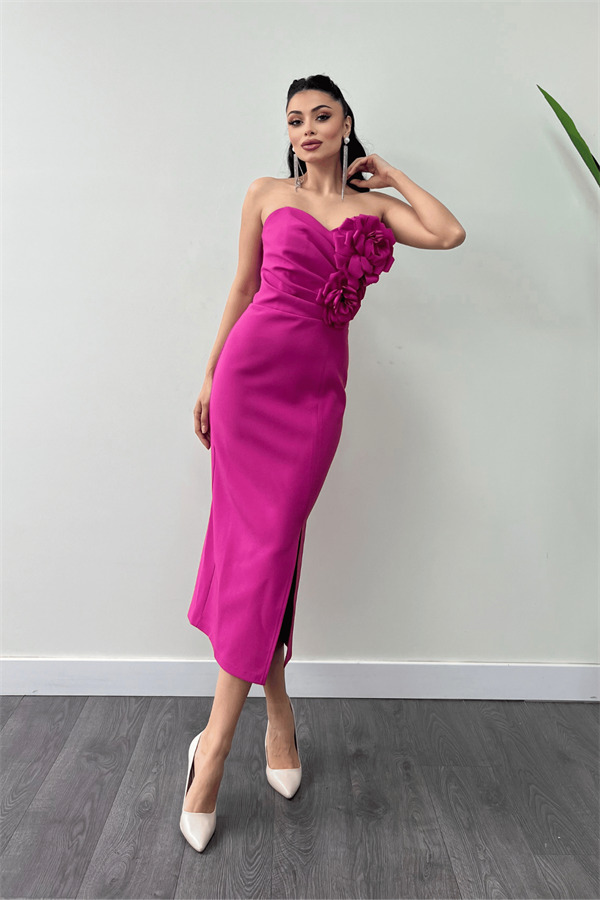 Atlas Kumaş Gül Detaylı Straplez Kalem Elbise - FUŞYA - 2