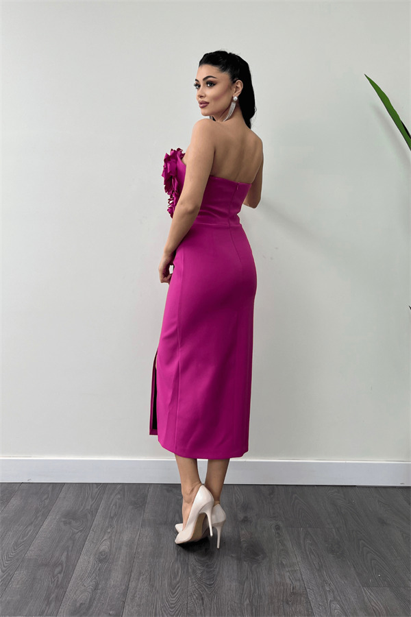 Atlas Kumaş Gül Detaylı Straplez Kalem Elbise - FUŞYA - 5