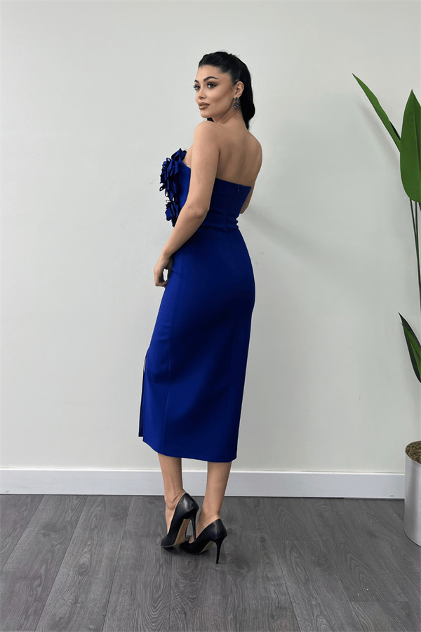 Atlas Kumaş Gül Detaylı Straplez Kalem Elbise - SAKS MAVİ - 5