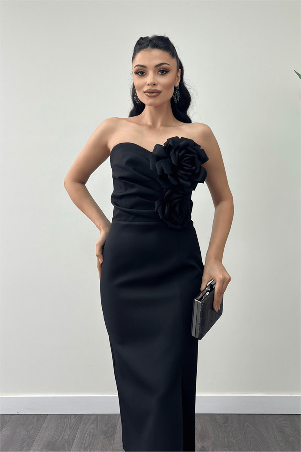 Atlas Kumaş Gül Detaylı Straplez Kalem Elbise - SİYAH - 3