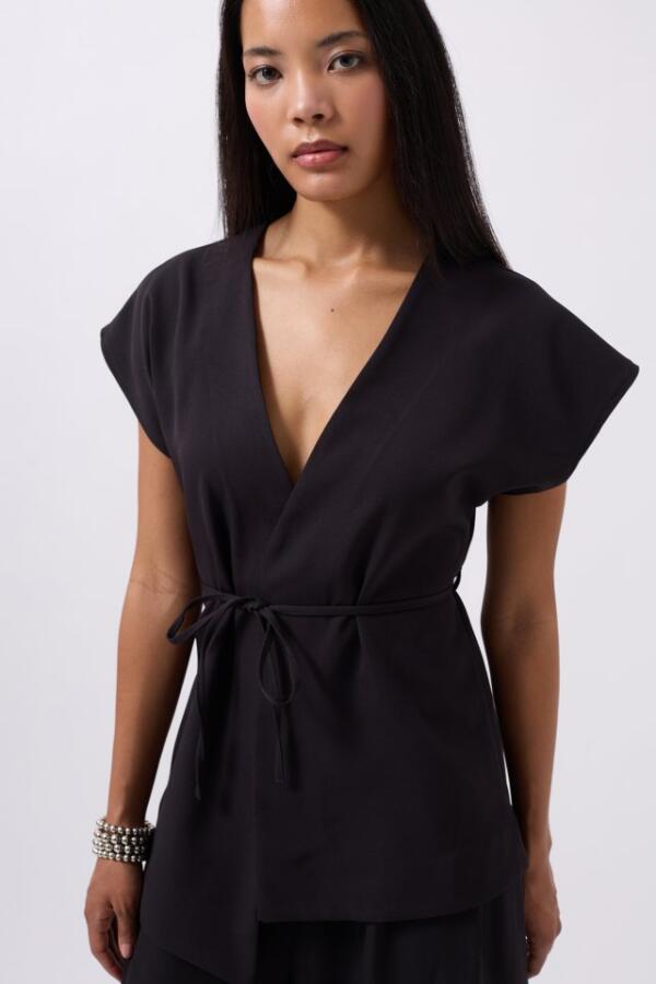 Bağcık Detay Yelek - 3