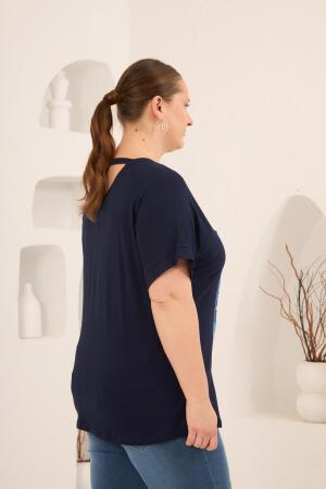 Baskılı Taş Detaylı Büyük Beden Tişört Lacivert - 5