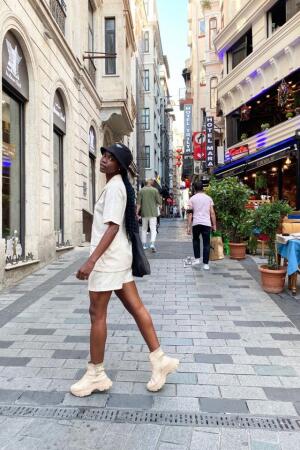 Bej Ceket Ve Şort Takım - 3