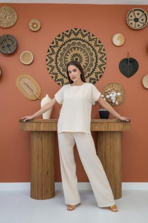 Bej T-Shirt Ve Pantolon Takım - ANGELINO BuyukBedeniz