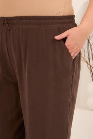 Bel Bağcık Detaylı Beli Lastikli Kadın Büyük Beden Pantolon Kahve - RMG (1)