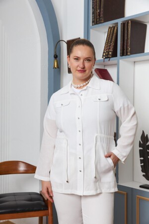 Bel Bağcık Detaylı Büyük Beden Beyaz Keten Ceket - RMG