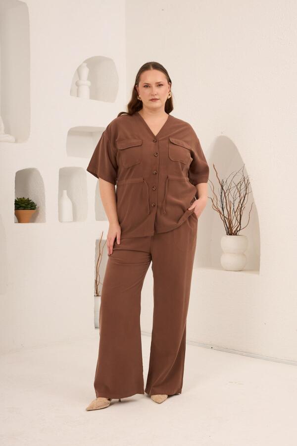 Bel Bağcık Detaylı V Yaka Kadın Büyük Beden Ceket Pantolon Takım Kahve - 1