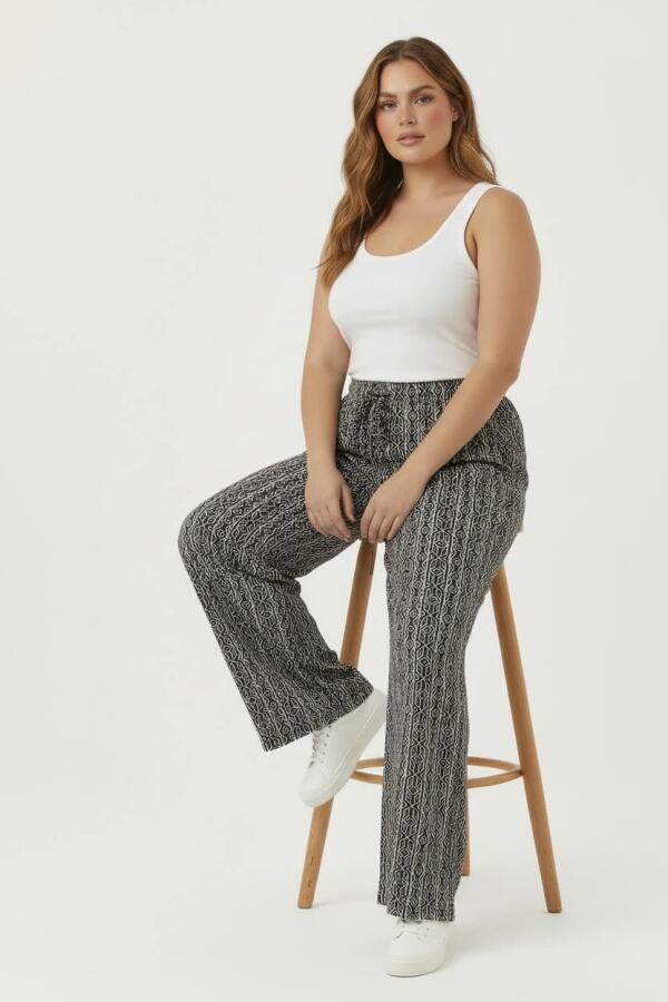 Bel Bağcıklı Siyah Beyaz Desenli Kadın Büyük Beden Bol Paça Pantolon Siyah - 2