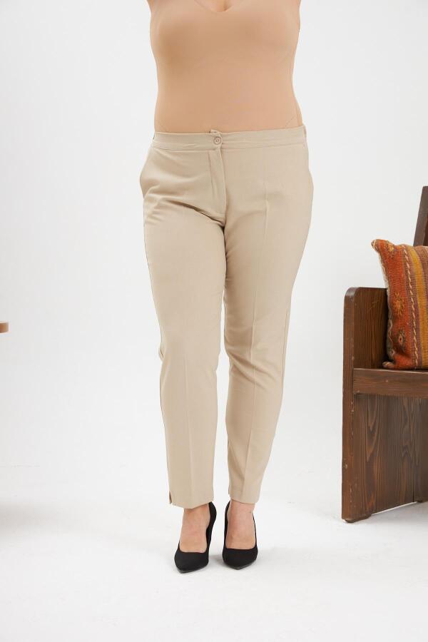Bel Lastikli Paça Mini Yırtmaçlı Büyük Beden Krem Kumaş Pantolon - 3