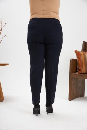 Bel Lastikli Paça Mini Yırtmaçlı Büyük Beden Lacivert Kumaş Pantolon - 4