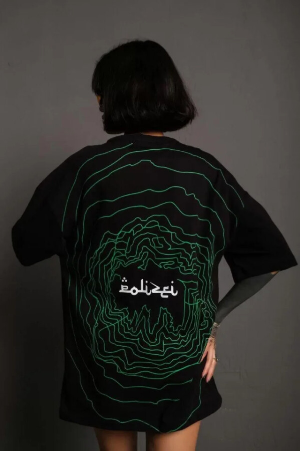 Bisiklet Yakalı Sırt Baskılı Oversize T-Shirt - Siyah - ANGELINO BuyukBedeniz