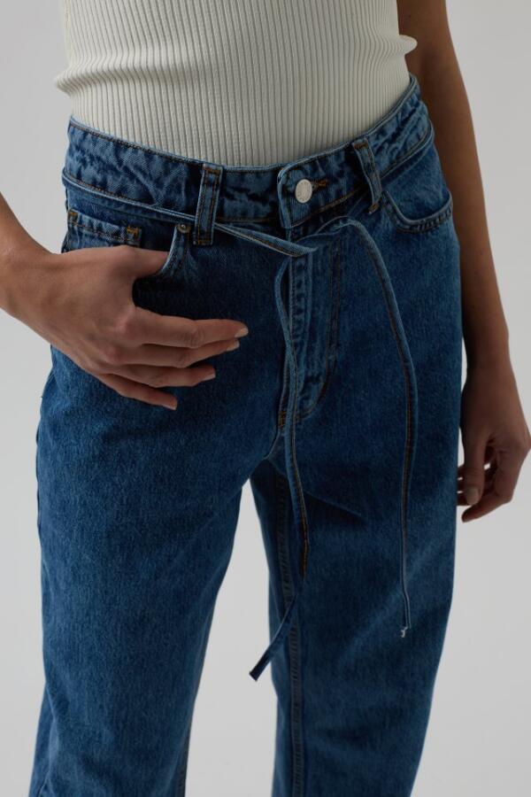 Biye Detay Straight Jean - 4