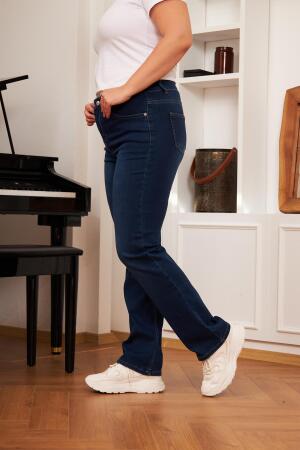 Boru Paça Büyük Beden Koyu Lacivert Kot Pantolon - RMG (1)