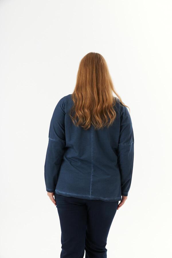 Büyük Beden Cep Detay Parça Boya Sweatshirt İndigo - 7