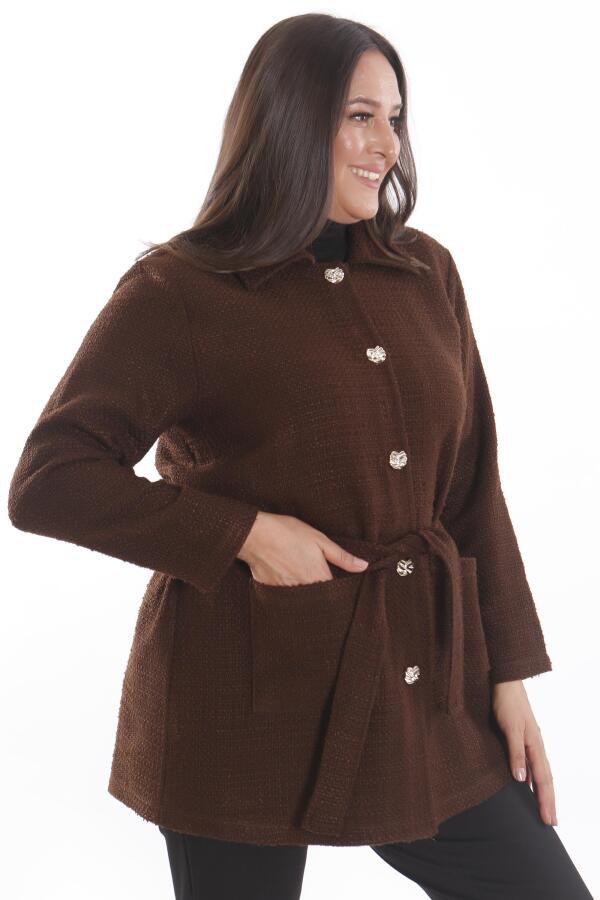 Büyük Beden Cep Detaylı Kuşaklı Düğme Kapamalı Kahverengi Ceket - 3