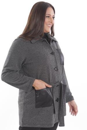 Büyük Beden Deri Cep Detaylı Kemerli Siyah Ceket - 3