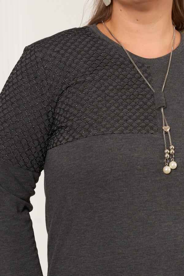 Büyük Beden File ve Kolye Detay Bluz Antrasit - 2