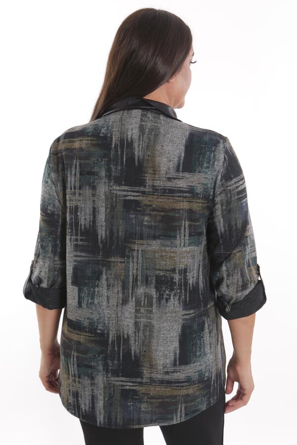 Büyük Beden Geçiş Desenli Deri Cep Detaylı Haki Gömlek - 6