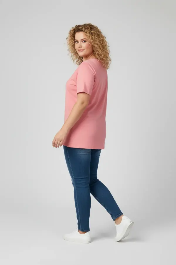 Büyük Beden Geniş Yaka Basic Tshirt - 2