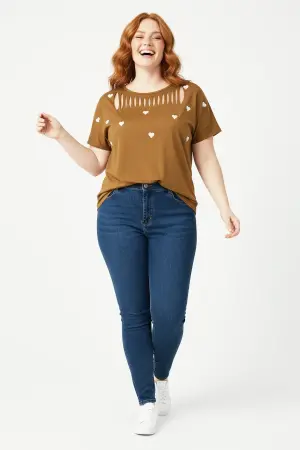 Büyük Beden İşlemeli Kalp Detaylı T-shirt - 3