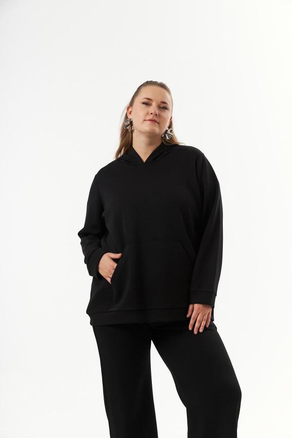 Büyük Beden Kanguru Cepli Modal Sweatshirt Siyah - 1