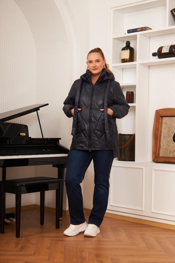 Büyük Beden Kapüşonlu Kapitone Şişme Mont Lacivert - 5