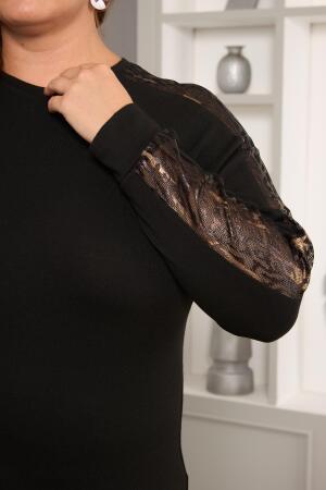 Büyük Beden Kolu Dantel Detay Bluz Siyah - RMG (1)