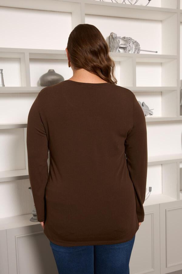 Büyük Beden Önü Taş Detay Bluz Kahve - 5