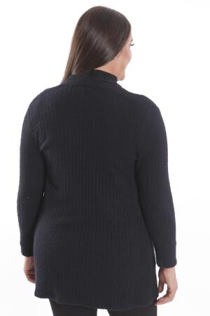 Büyük Beden Siyah Kendinden Kıvrımlı Yumoş Hırka - 5