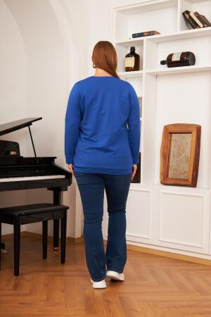 Büyük Beden Taş Baskılı Sweatshirt Saks. - 5