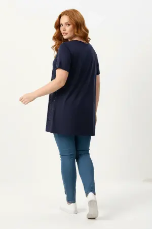Büyük Beden Taş Detaylı Kısa Kollu Lacivert T-shirt - 3